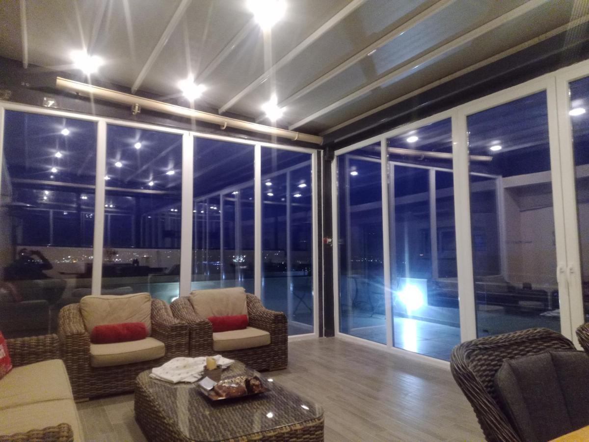 Deep Blue Apartman Lávrio Kültér fotó